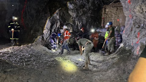efforts-increase-to-rescue-3-miners-trapped-in-sinaloa-for-2-weeks