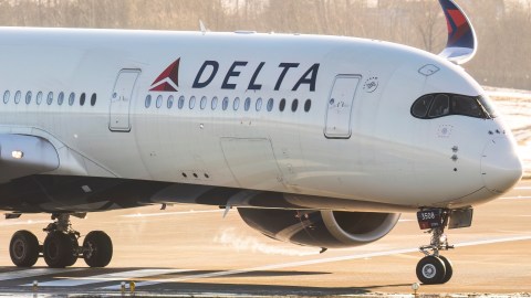 delta-air-lines-announces-adjustment-of-up-to-$50-in-baggage-check-fee-due-to-fuel-increase