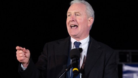 chris-van-hollen-calls-donald-trump-a-liar-for-talking-about-the-danger-of-iran’s-weapons