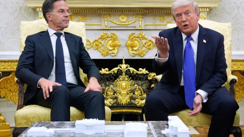 tension-in-washington:-trump-calls-nato-“failed”-and-says-he-did-not-support-it,-while-rutte-seeks-dialogue-and-calm