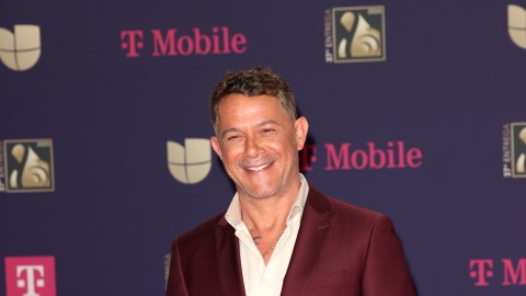alejandro-sanz’s-message-to-stephanie-cayo-for-her-birthday:-“you-shine-like-no-one-else”
