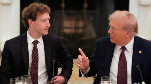 facebook-and-instagram-ban-advertising-from-lawyers-who-seek-to-recruit-victims-of-social-media-addiction