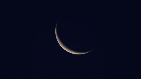 the-new-moon-in-aries-in-april-will-be-the-most-powerful-of-2026,-according-to-astrologers