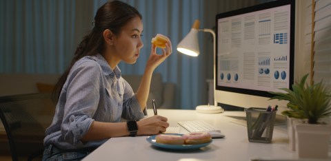 contrary-to-popular-belief,-glucose-is-not-the-devil:-eating-sugar-after-studying-is-a-good-idea
