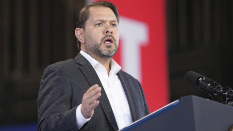 ruben-gallego-will-allegedly-be-accused-by-a-woman-about-an-incident-of-a-“sexual-nature”