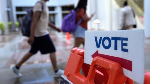 trump-loses-ground-among-latino-voters-over-immigration-issues