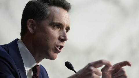 josh-hawley-promotes-project-to-prevent-legislators-convicted-of-sexual-abuse-from-receiving-pensions