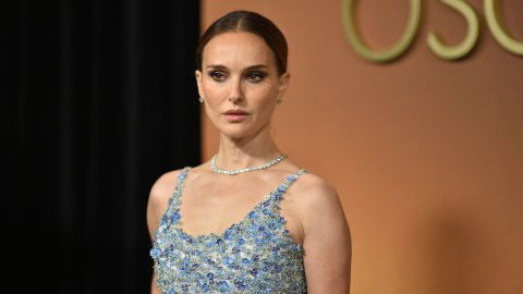natalie-portman-announces-her-third-pregnancy:-“i-am-very-grateful”