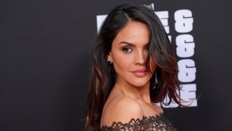 eiza-gonzalez-talks-about-bullying-in-her-youth-and-the-stereotypes-she-faced-in-hollywood