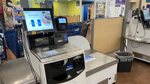 walmart-and-blueprint-self-checkout-boxes:-the-changes-that-will-affect-california