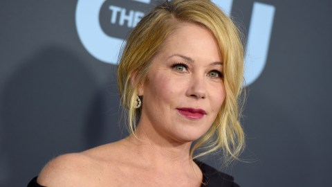 christina-applegate-was-hospitalized-amid-her-fight-against-multiple-sclerosis