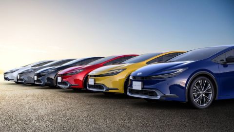 buying-a-car-at-the-end-of-the-month-can-save-you-a-lot-of-money