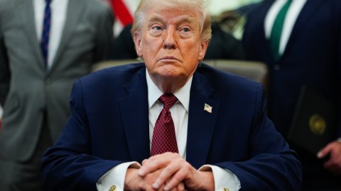 trump-announces-second-round-of-dialogue-with-iran-and-reiterates-his-threats-if-there-is-no-agreement