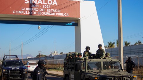 the-us-imposes-visa-restrictions-on-75-relatives-or-people-related-to-the-sinaloa-cartel
