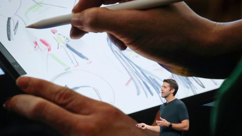 the-charges-that-led-john-ternus-to-be-the-new-ceo-of-apple