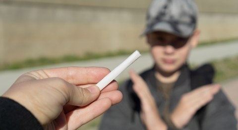 “smoke-free-generation”:-united-kingdom-prohibits-smoking-for-people-under-17-years-of-age