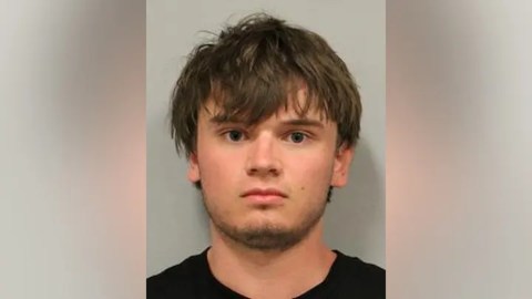 tourist-accused-of-trying-to-kill-boat-captain-during-tour-in-hawaii