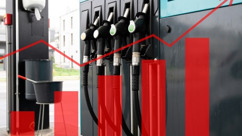 rising-gasoline-prices-are-causing-more-americans-to-work-from-home,-survey-says