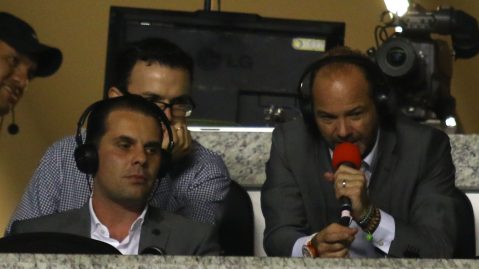 martinoli-and-luis-garcia-are-negotiating-renewal-with-tv-azteca,-but-there-is-an-offer-from-netflix-for-the-gold-cup