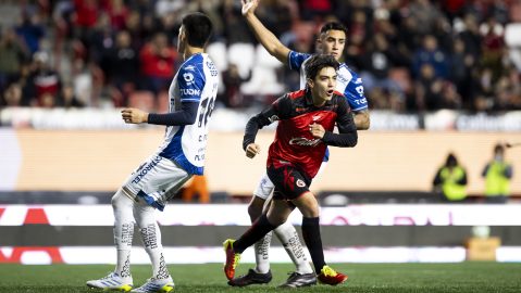 gilberto-mora,-from-darkness-to-light,-in-the-same-penalty-in-tijuana’s-3-1-win-against-pachuca