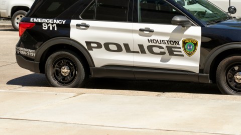 hispanic-police-officer-in-houston-was-fired-after-viral-video-with-racist-speech
