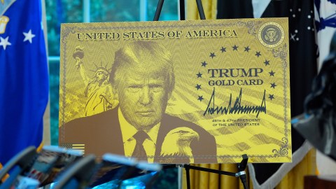 the-us-has-only-approved-a-visa-through-the-“gold-card”-that-costs-$1,000,000-dollars