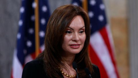 rosie-rios:-from-daughter-of-immigrants-to-key-figure-of-the-dollar
