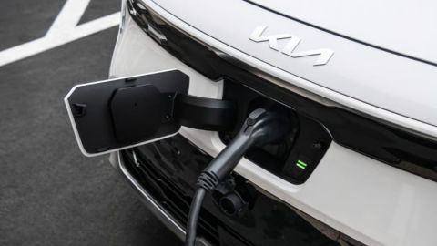 something-is-happening:-electric-cars-are-losing-steam-in-the-us