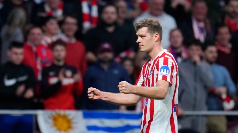 milan-would-have-advanced-a-signing-that-would-add-more-competition-to-santiago-gimenez