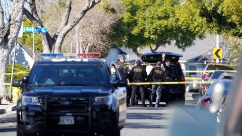 lapd-turns-to-manmade-intelligence-to-combat-robberies-in-the-san-fernando-valley
