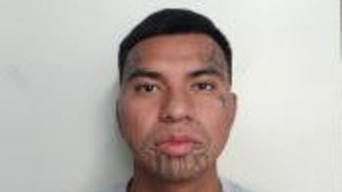 hispanic-inmate-escapes-from-community-reintegration-program-in-los-angeles