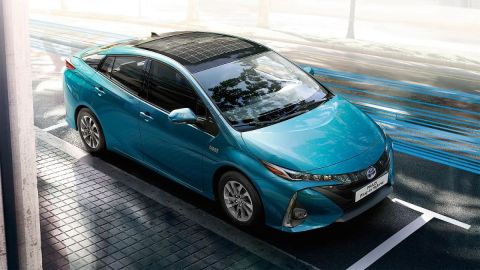 toyota’s-secret-to-making-solar-cars-viable