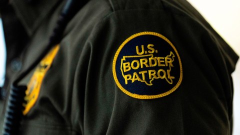 mexican-immigrant-ends-up-detained-after-posing-as-a-border-agent-on-several-occasions