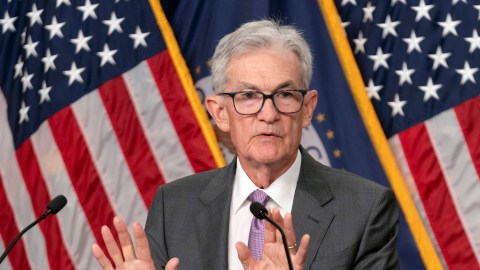 the-federal-reserve-announced-that-it-will-keep-interest-rates-unchanged