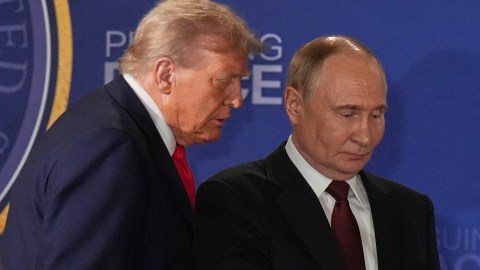trump-says-putin-offered-him-help-with-iran’s-uranium-reserves-after-phone-call