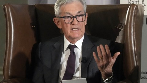jerome-powell-intends-to-remain-at-the-federal-reserve,-even-though-his-term-as-president-has-ended