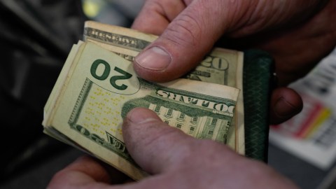income-of-$100,000-annually-is-considered-lower-middle-class-in-california
