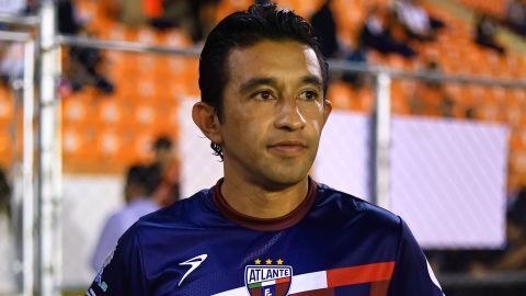 the-“hobbit”-bermudez-supports-the-signing-of-chicharito-to-atlante