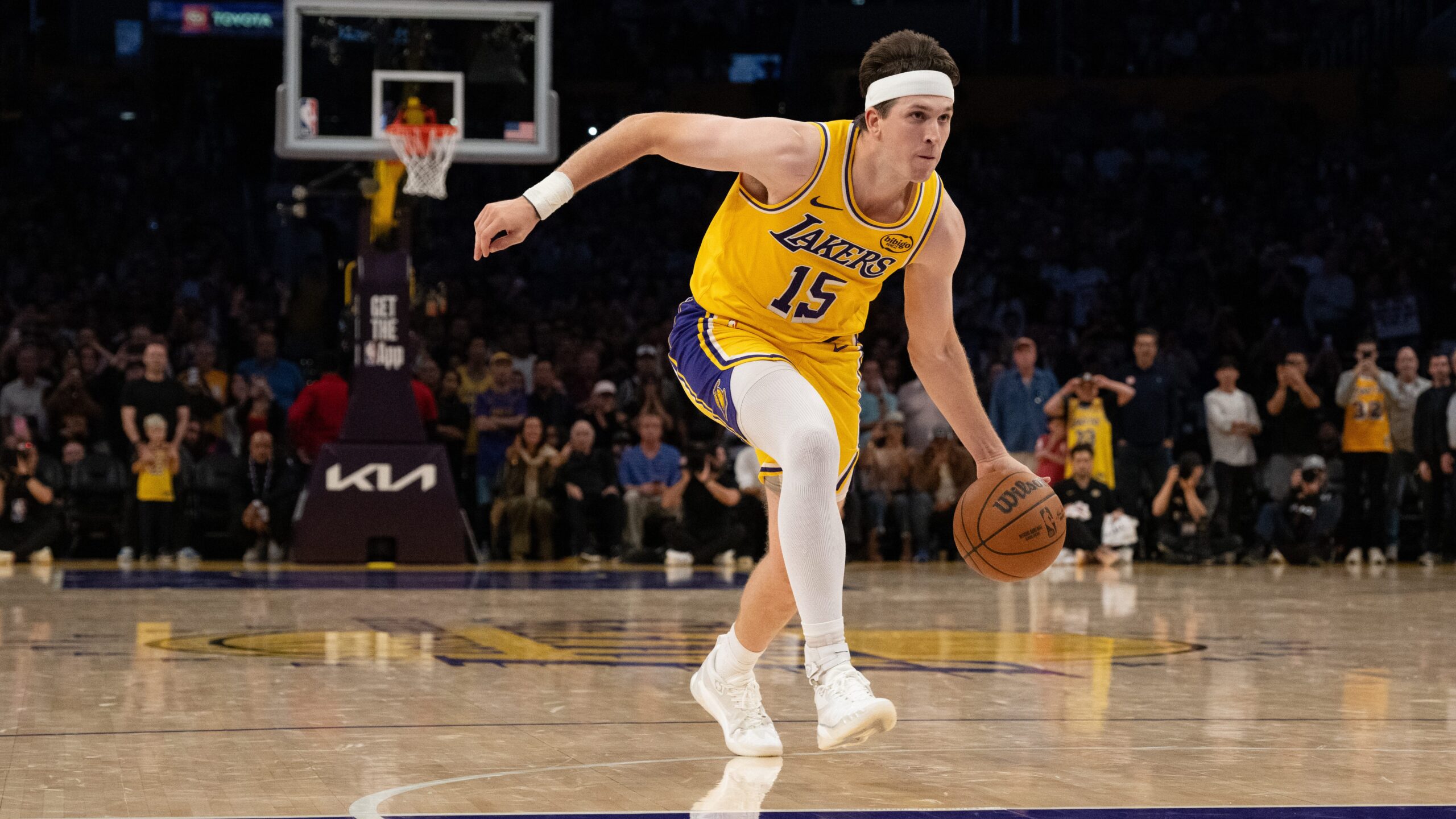 another-blow-to-the-lakers:-austin-reaves-is-out-for-the-rest-of-the-season-due-to-injury