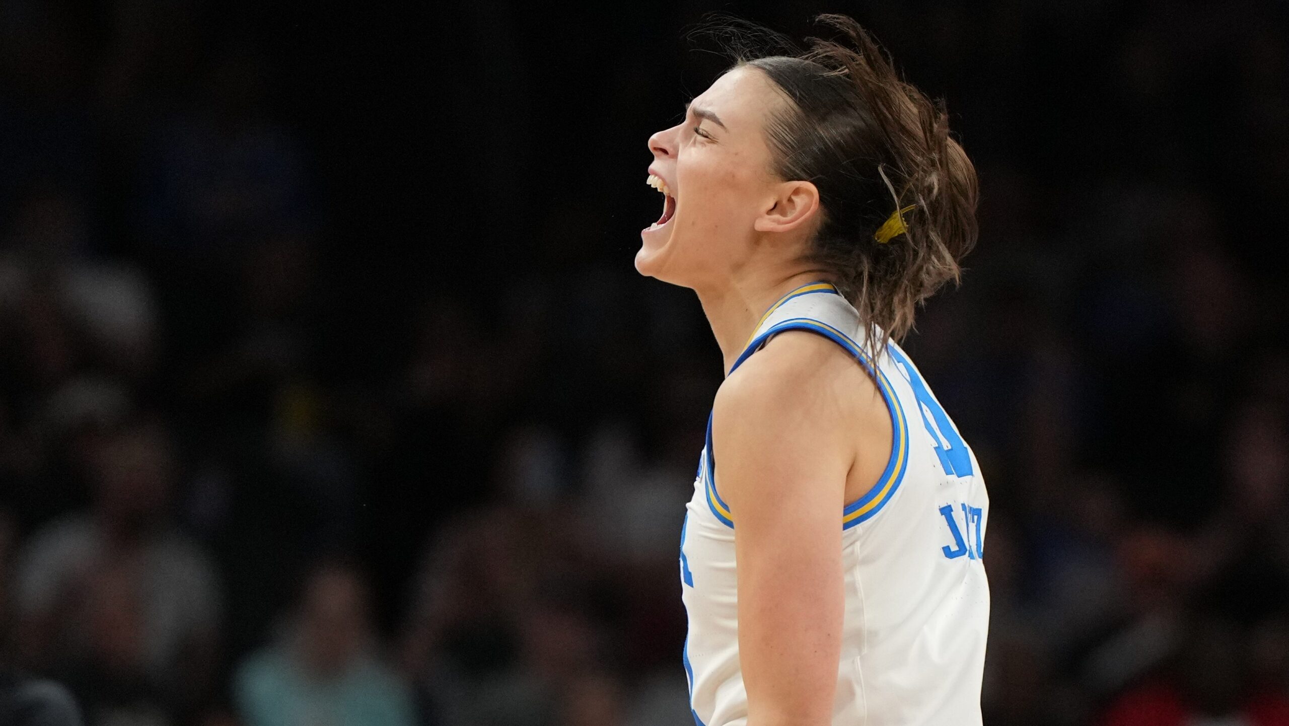 jaquez-family-bursts-with-emotion-after-ucla-title:-pride,-tears-and-historic-achievement