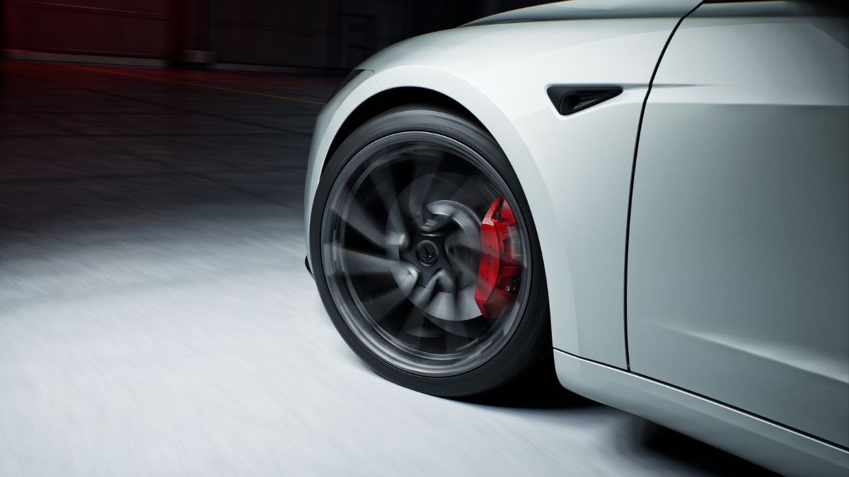 tesla-manufactures-more-than-it-sells:-elon-musk’s-fault?