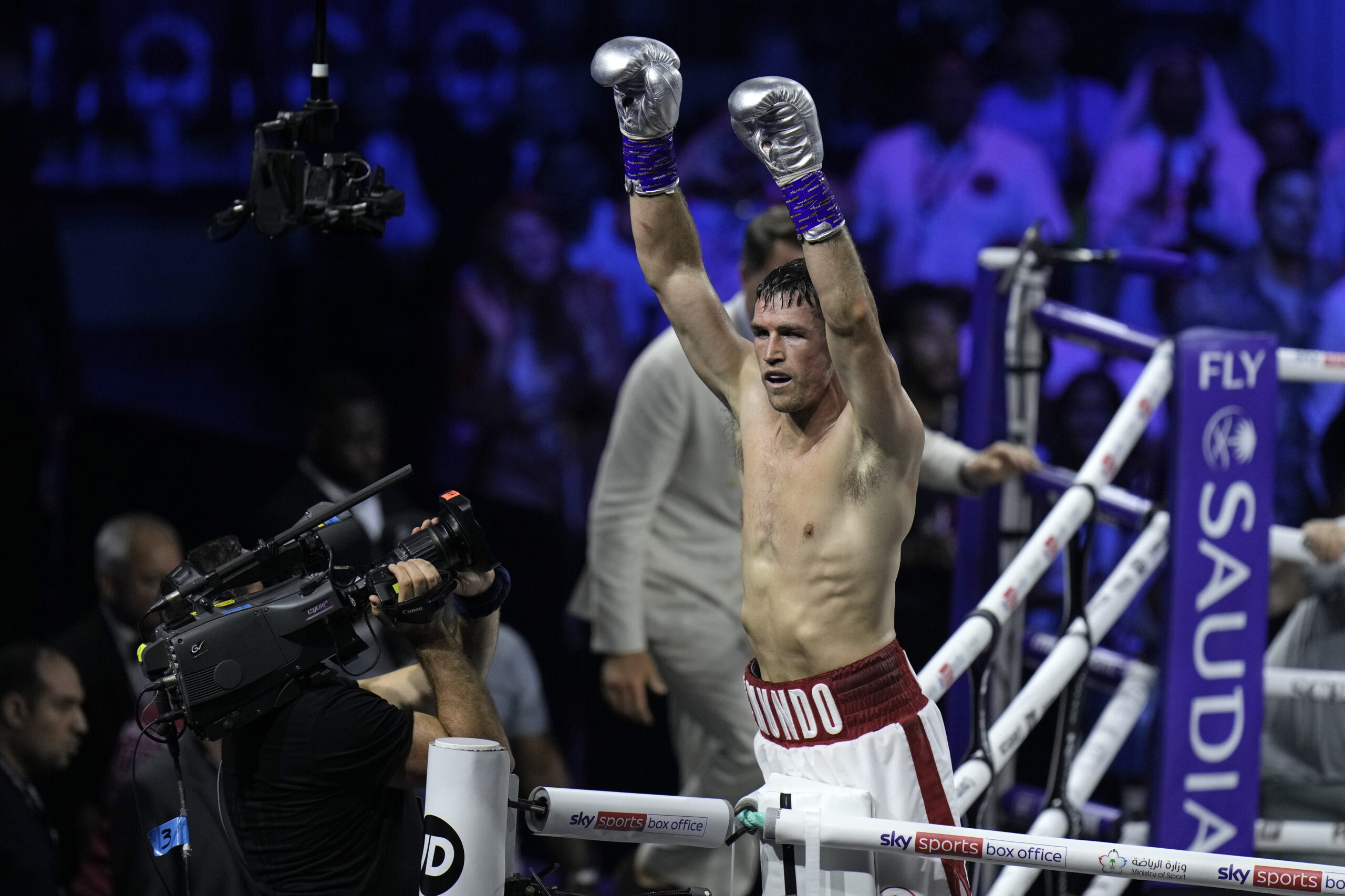 callum-smith-is-injured-and-the-fight-against-cuban-david-morrell-is-canceled
