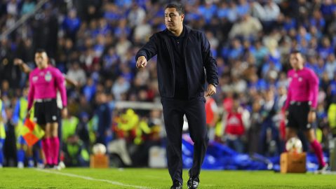 efrain-juarez-attacks-cruz-azul-for-his-complaints-against-the-arbitration