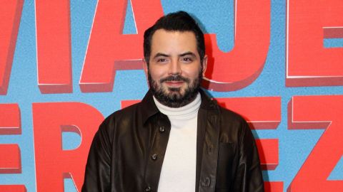 jose-eduardo-derbez-and-his-bittersweet-experience-growing-up-with-famous-parents:-“doors-have-closed-on-me”
