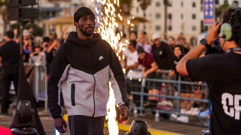 could-terence-crawford-come-out-of-retirement?