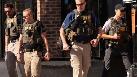 fbi-director-organizes-a-competition-to-find-the-agent-in-the-best-shape-nationwide