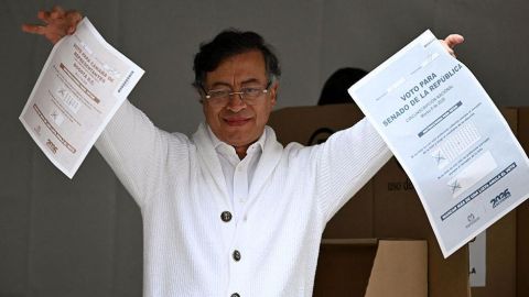 how-petro-is-ending-his-mandate-with-“high-and-unusual”-popularity-in-colombia