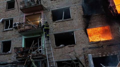 ukraine-counts-damage-after-intense-russian-bombing