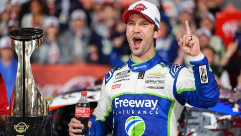 nascar:-mexican-daniel-suarez-was-inspired-by-kyle-busch-to-win-the-coca-cola-600