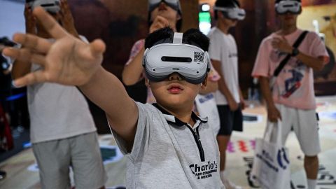 advice-from-a-neuroscientist-to-adapt-your-brain-to-the-age-of-ai-and-prepare-for-the-future